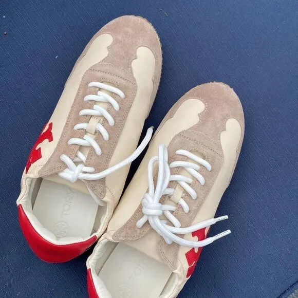 LAST CHANCE Tory Burch sneaker - Picture 8 of 8